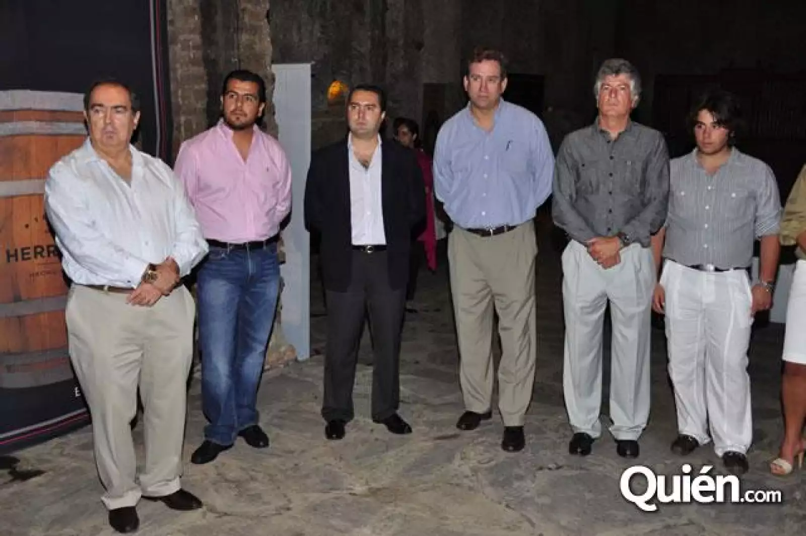 Entrega de las 2 barricas del nuevo producto” Doble Barrica