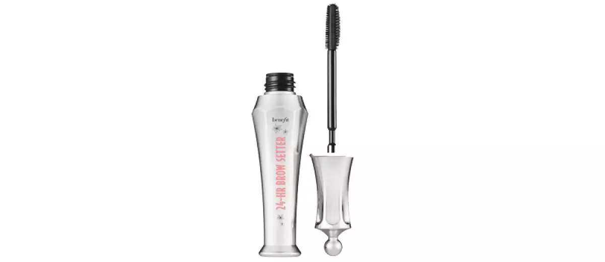 BROW SETTER-ZENDAYA-cejas-benefit-brow-truco-maquillaje.jpg