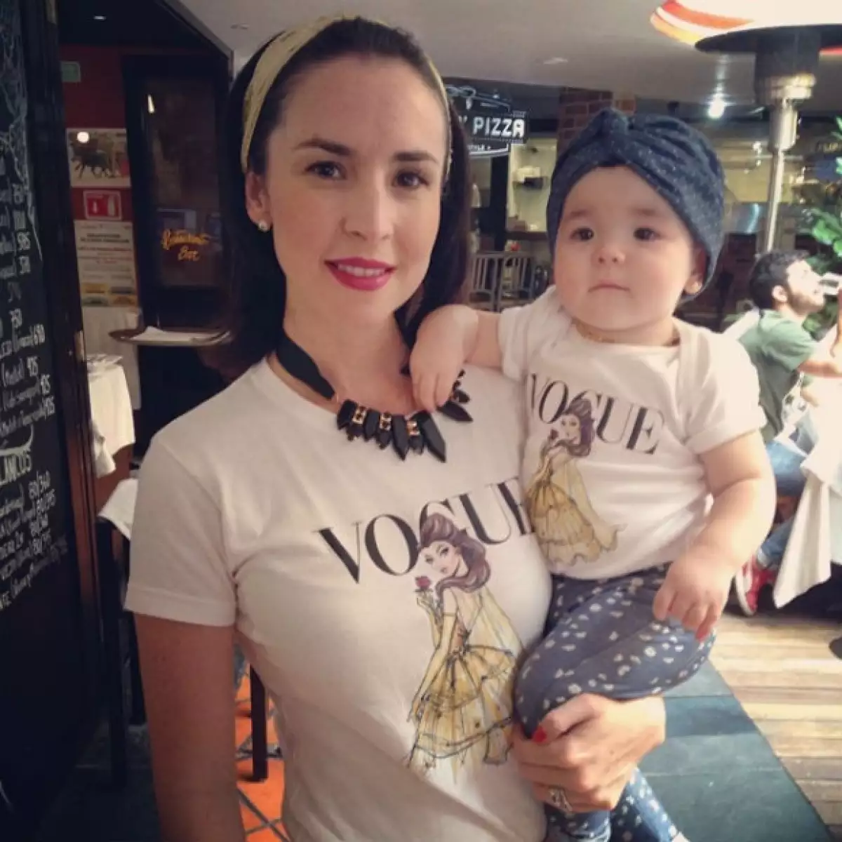 Bebé fashionista. Regina es afortunada de tener una familia de expertos en moda.