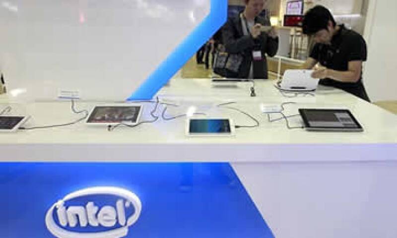 Intel espera ventas en el primer trimestre por 12,800 millones de dólares. (Foto: Reuters )