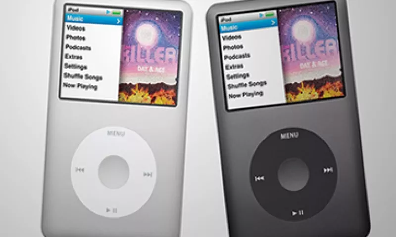 En septiembre, Apple dijo que dejaría de fabricar y comercializar el iPod Classic en todo el mundo. (Foto: Archivo)