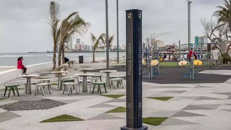 Bulevard Manuel Ávila Camacho, a detalle