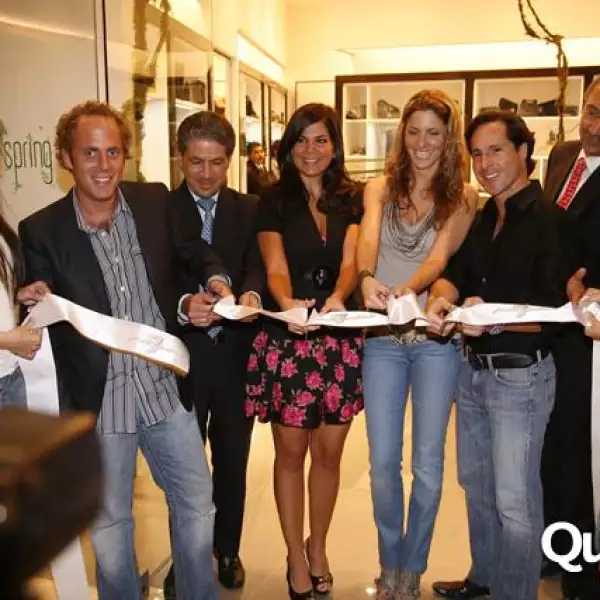 Inauguración Tienda 7