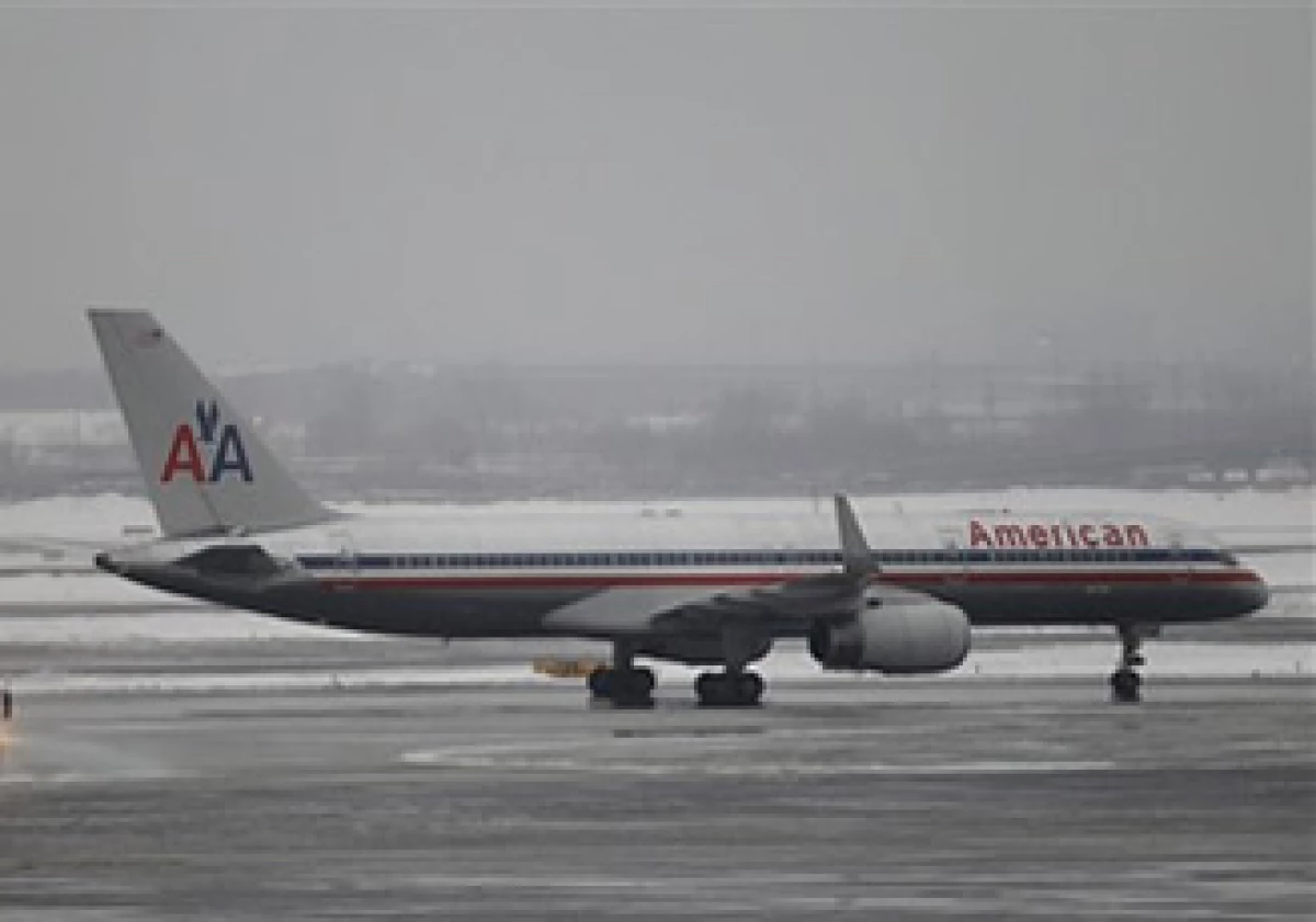 Los vuelos de American Airlines de más de 2,400 kilómetros fueron encarecidos en 60 dólares por viaje. (Foto: AP)