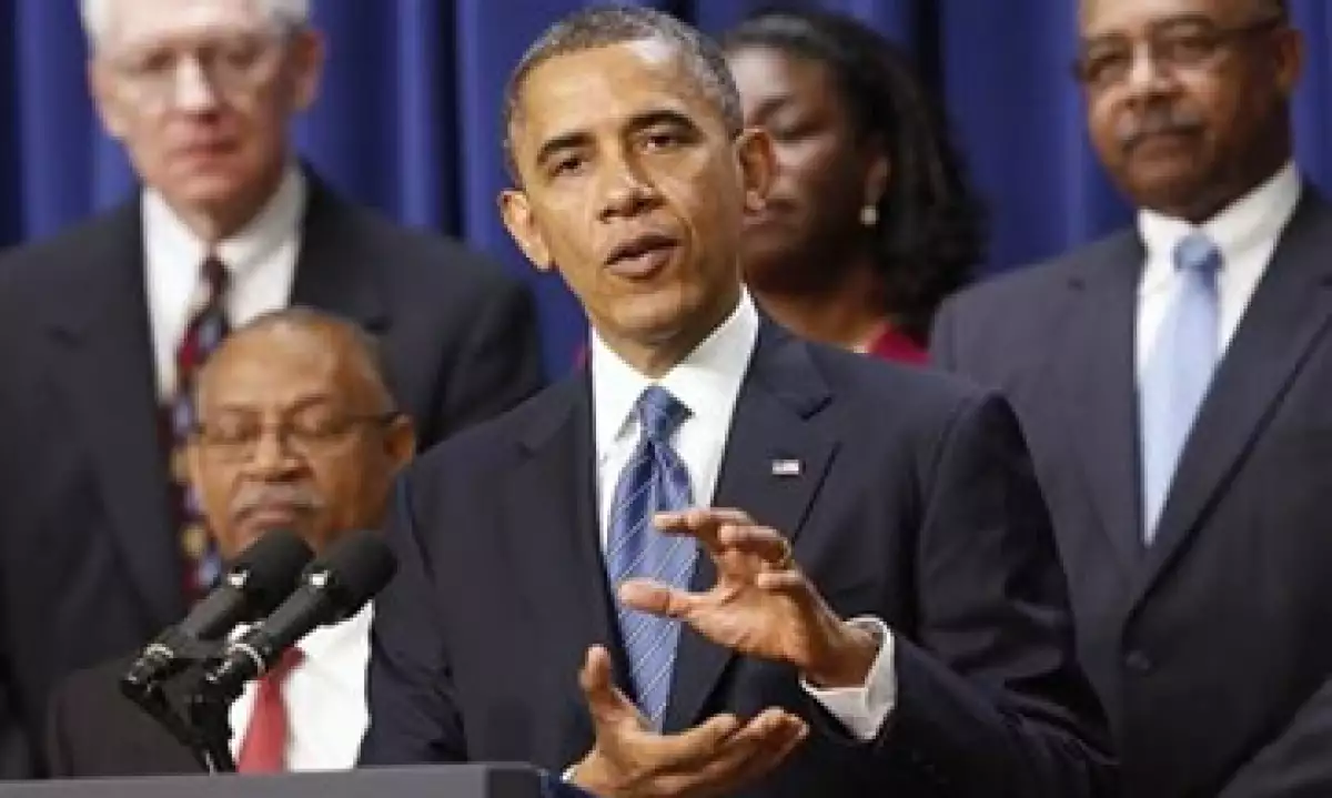 Barack Obama espera alcanzar un acuerdo para evitar el inminente abismo fiscal y recortar el déficit de presupuesto antes de Navidad. (Foto: Reuters)