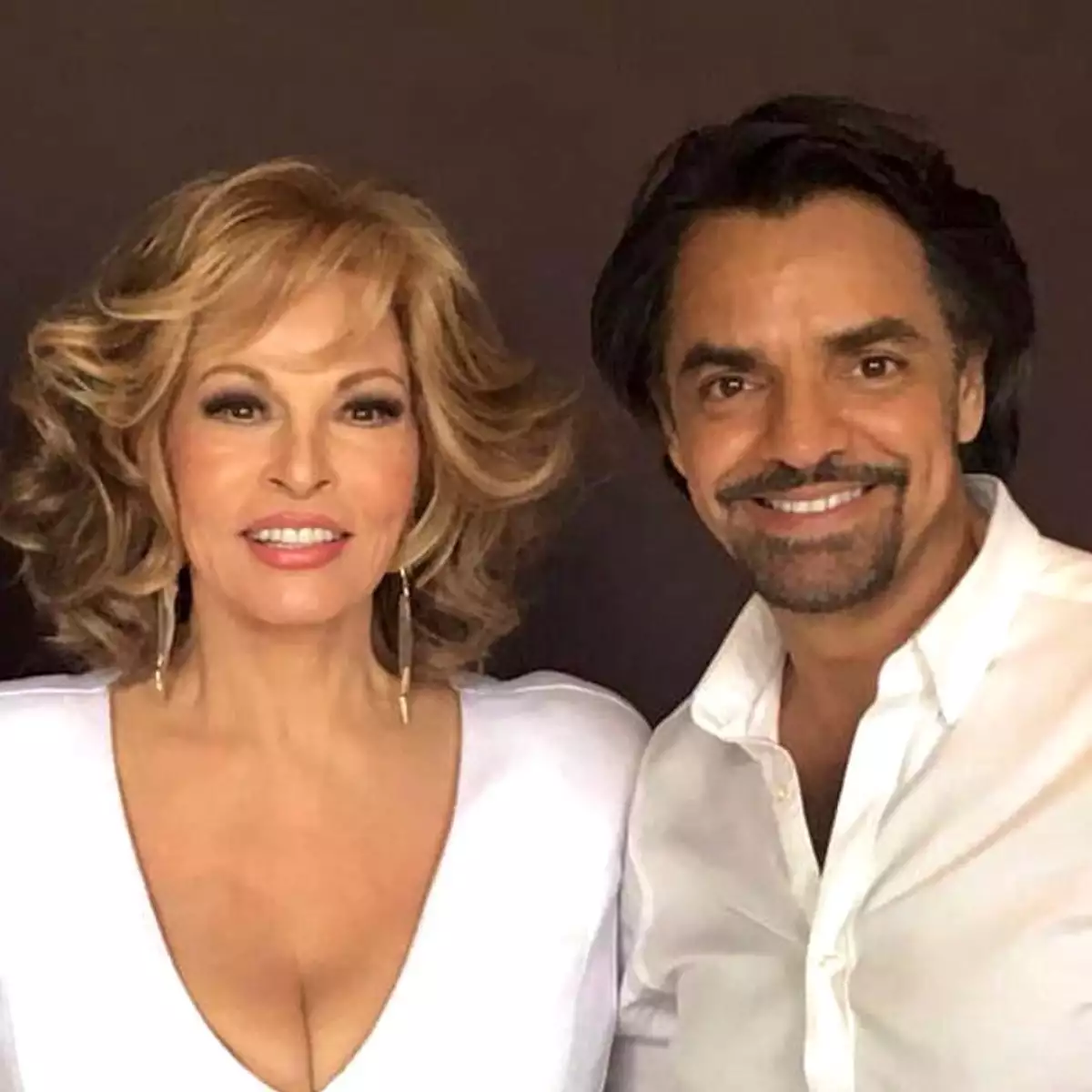 Eugenio Derbez dedica emotivo mensaje a la fallecida actriz Raquel Welch