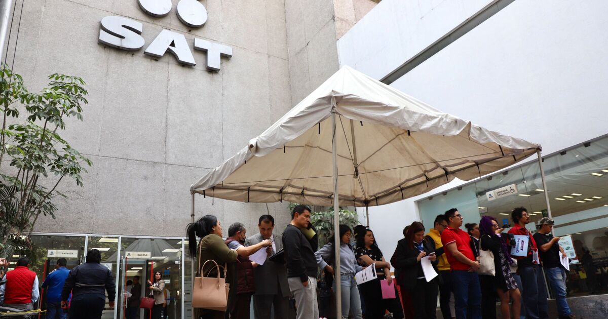 SAT en küçük kadrosuyla tahsilat rekoru kırdı: Bunu böyle başardı