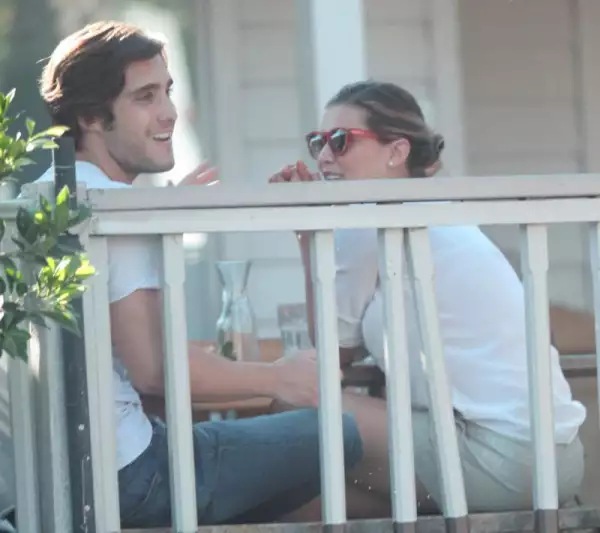 Diego Boneta y Michelle Salas
