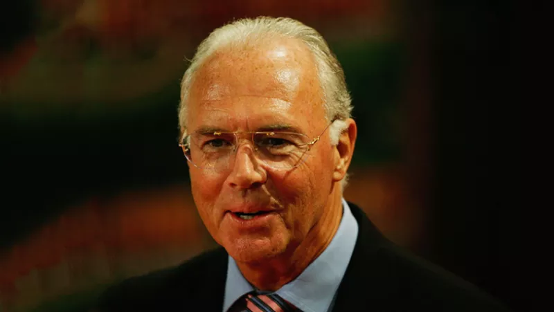 La muerte del futbolista de 78 años, Franz Beckenbauer la dio a conocer su familia y la federación de Futbol de Alemania.
