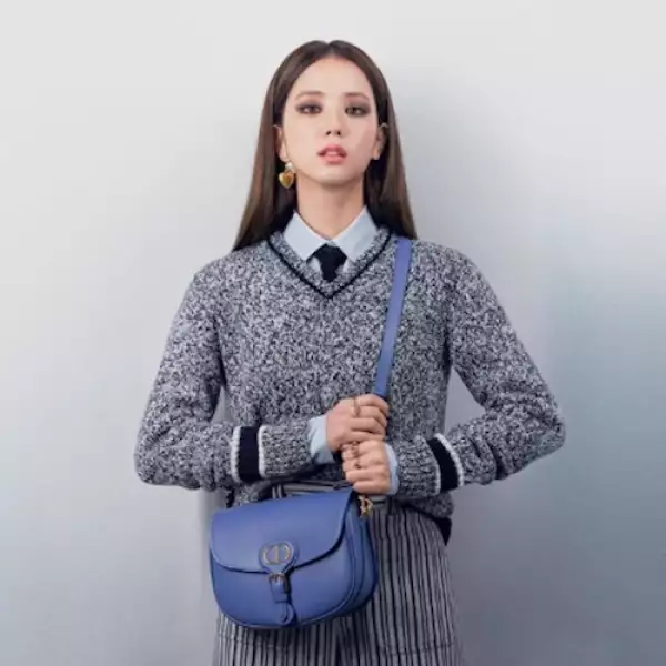 blackpink-jisoo-dior.jpg