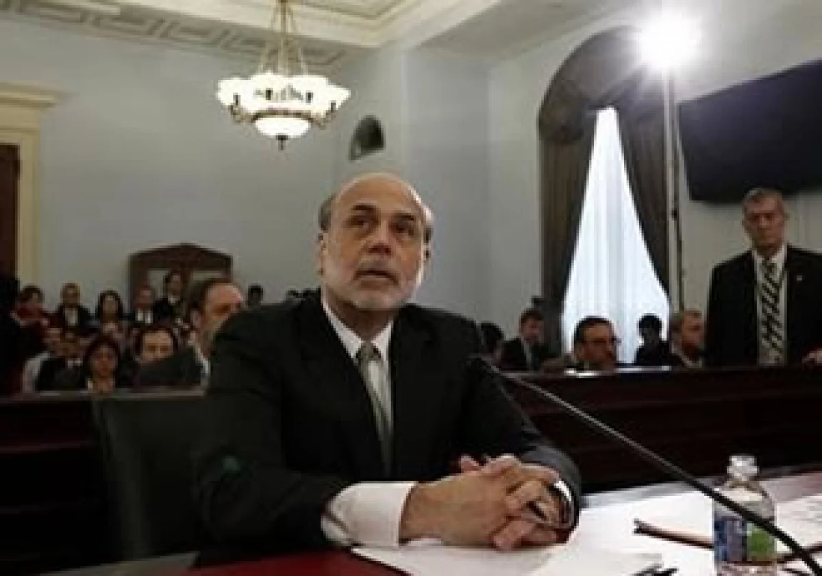 El mercado laboral sólo ha mejorado lentamente, dijo Ben Bernanke. (Foto: Reuters)