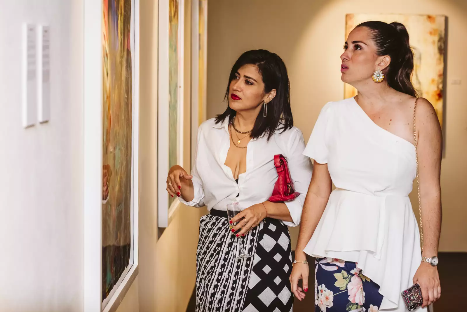 Karina Olachea, Alina Pedrin.jpg