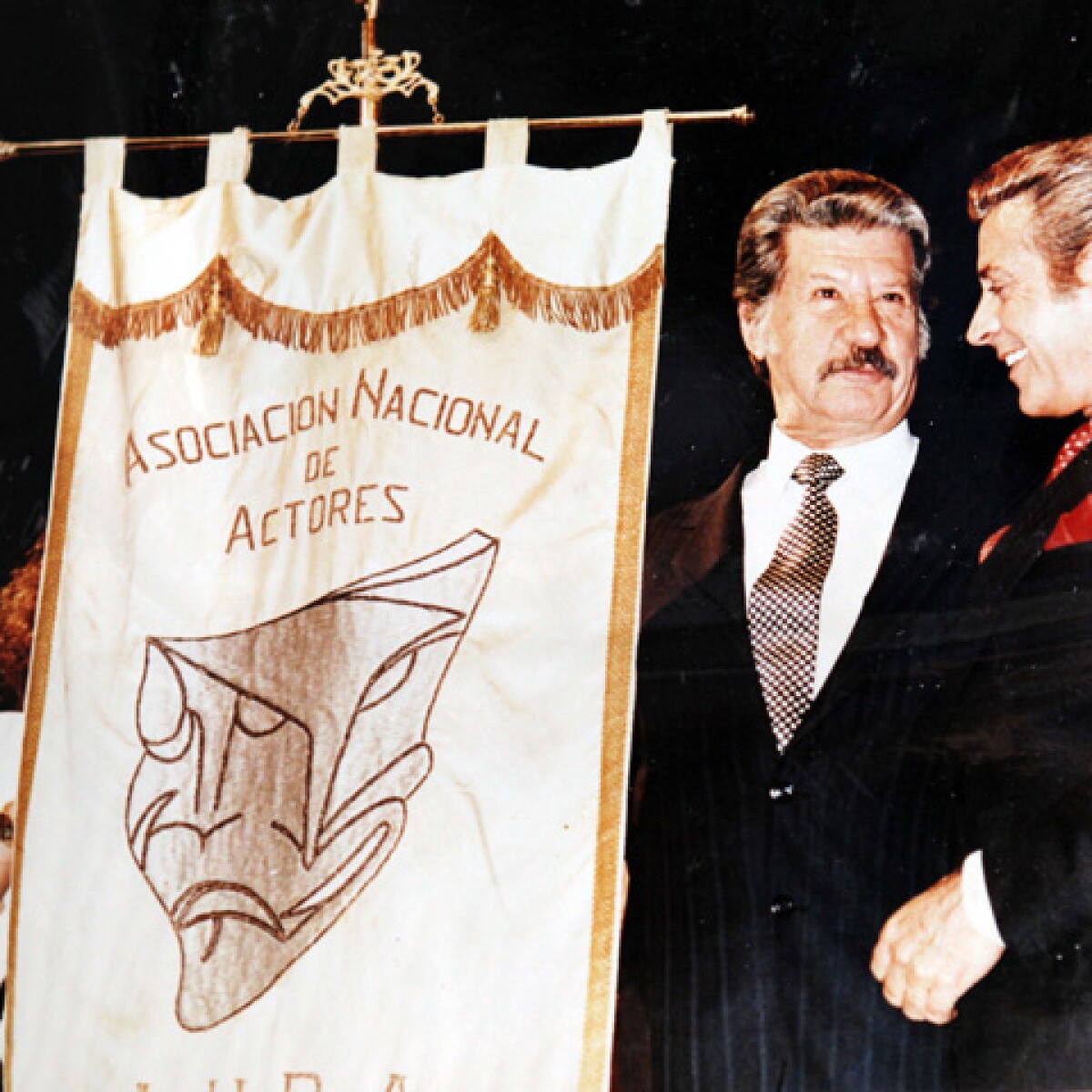 El álbum personal de fotos de Julio Alemán