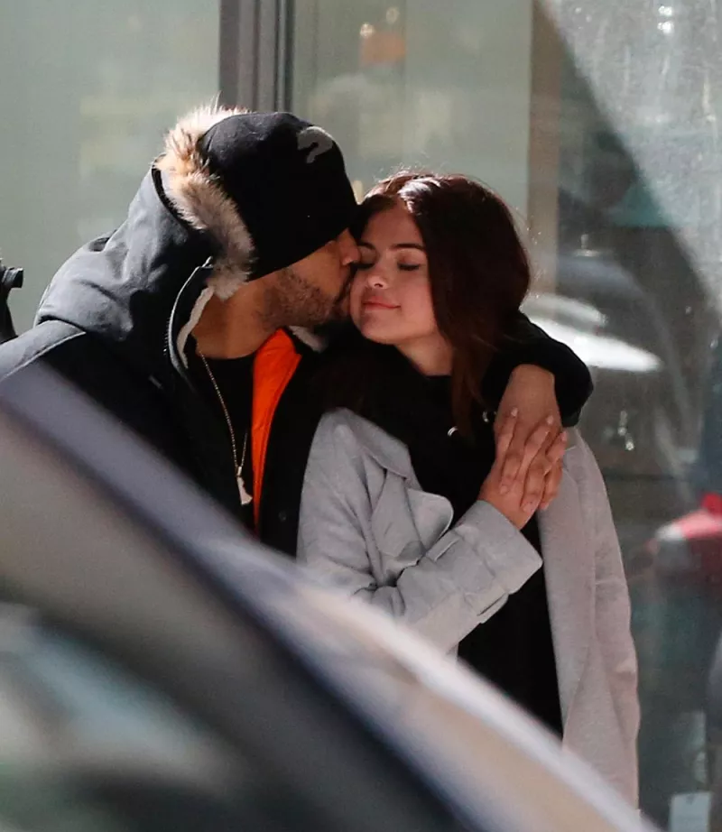 selena gomez y the weeknd