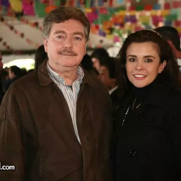 Francisco Vega,Brenda Ruacho