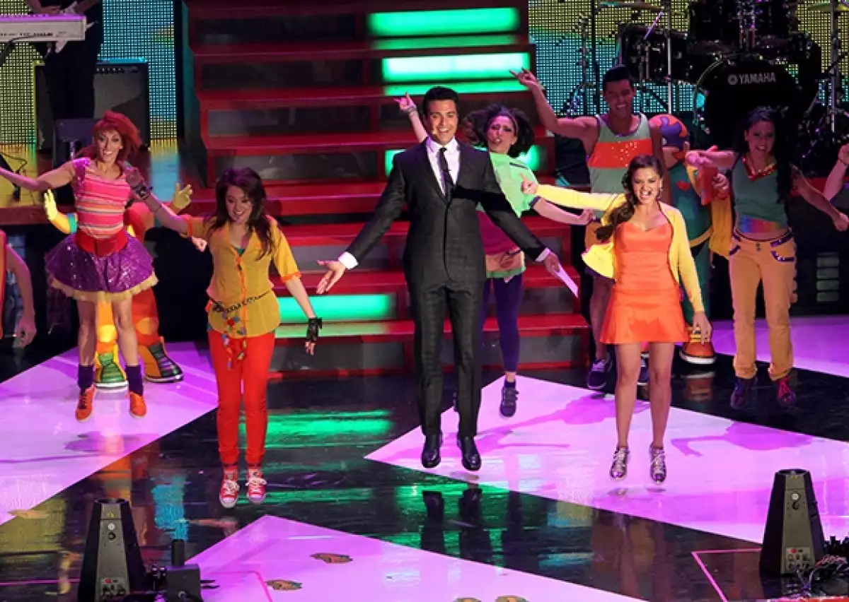 Jaime Camil volvió a ser presentador de los premios, y es que es muy carismático como conductor.