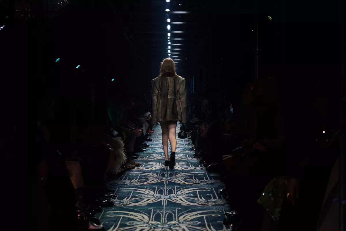 Prada atm F25 009.jpg