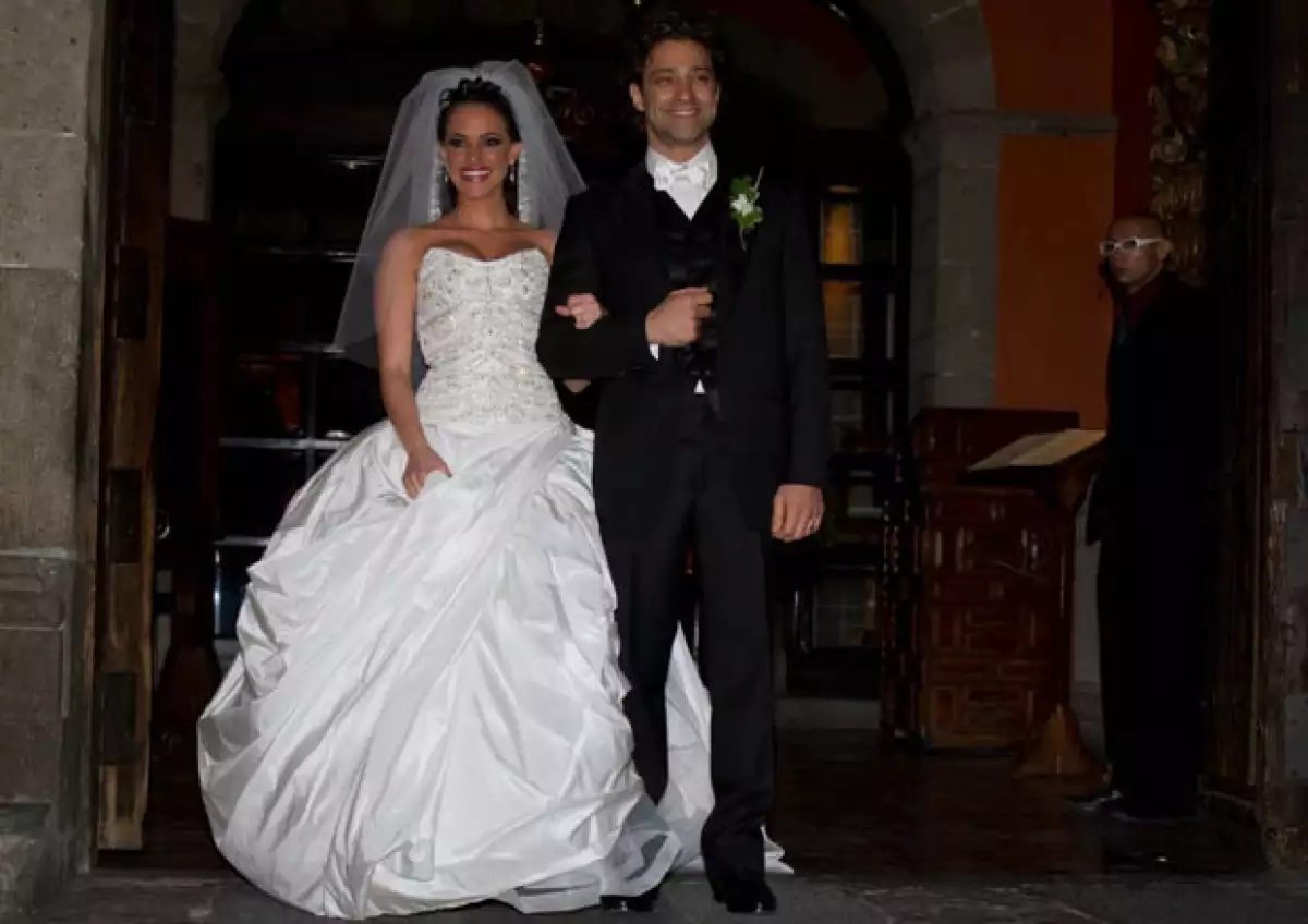 Ari y Arlett se dieron el sí después de año y medio de noviazgo.