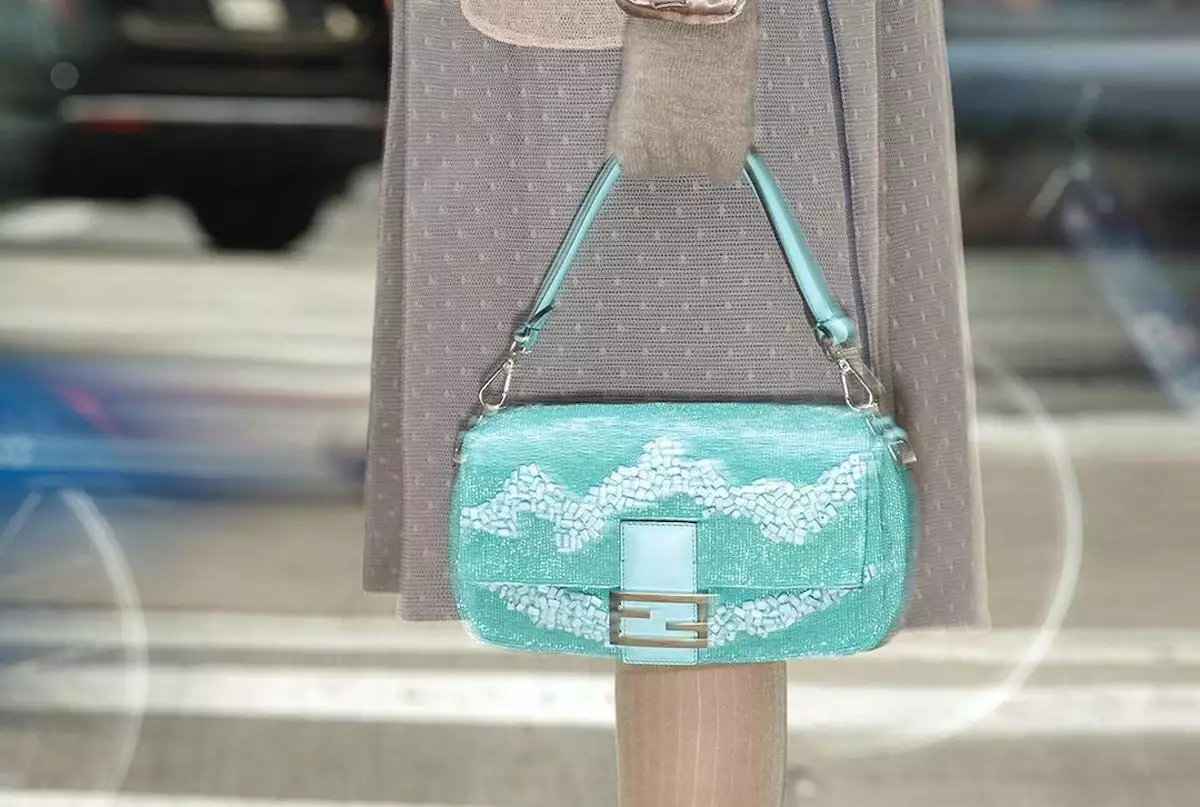 fendi-lanza-nuevo-libro.jpg