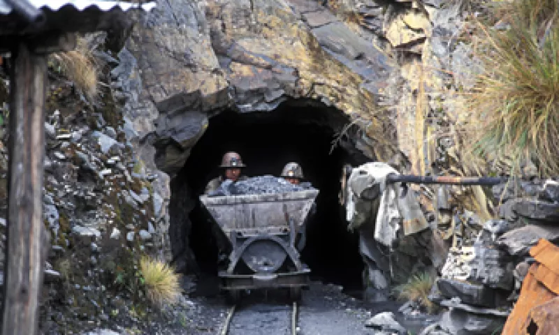 El sector minero ha registrado inversiones por 6,400 mdd. (Foto: iStock by Getty Images)