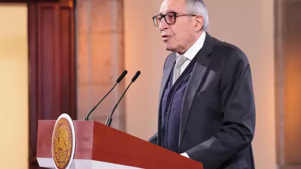 El secretario de Salud, David Kershenobich, niega recorte a salud en 2026