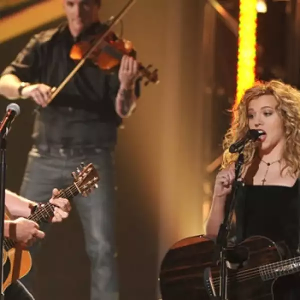 Artistas se presentan en las nominaciones a los Grammy