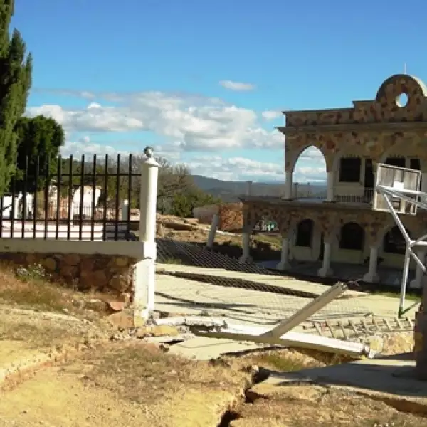 Mitlatongo falla geológica