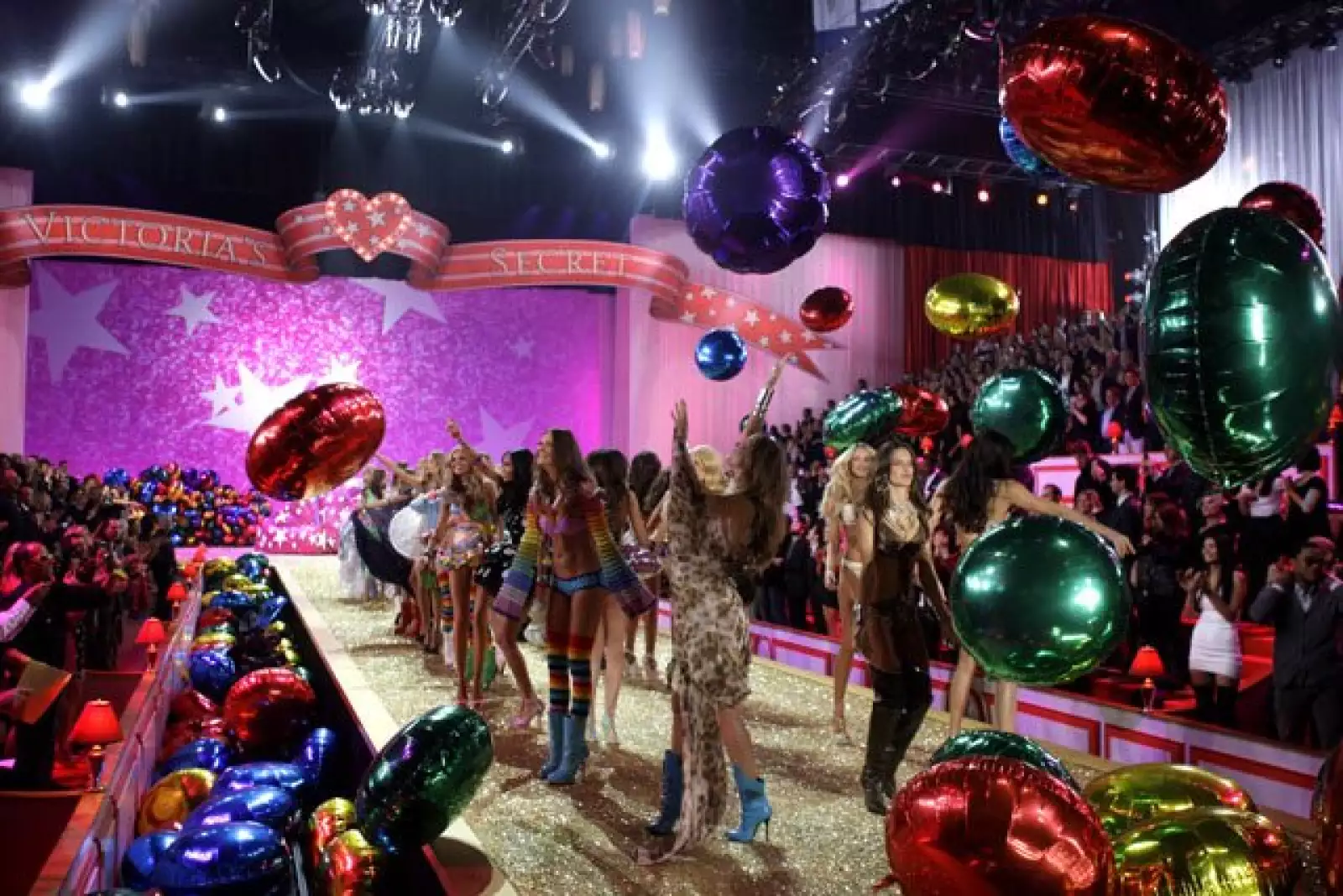 En el evento desfilan las modelos más cotizadas del mundo.