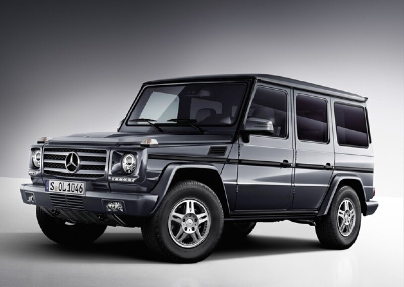 Ésta es la camioneta Mercedes que la joven obtuvo por su cumpleaños número 16.