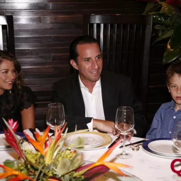 Ludwika Paleta, Plutarco Haza, Nicolás Haza