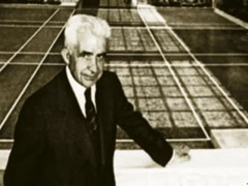 Tras la privatización bancaria, a Manuel Espinosa Yglesias no le permitieron la recompra. La foto es de 1978. (Foto: Procesofoto)