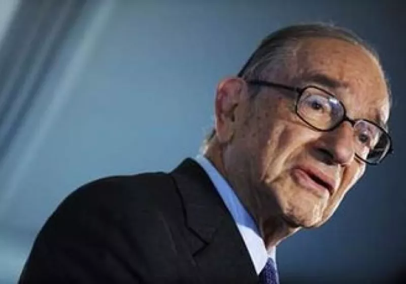 Alan Greenspan expresó que si las instituciones son demasiado grandes para colpasar son demasiado grandes. (Foto: Reuters)