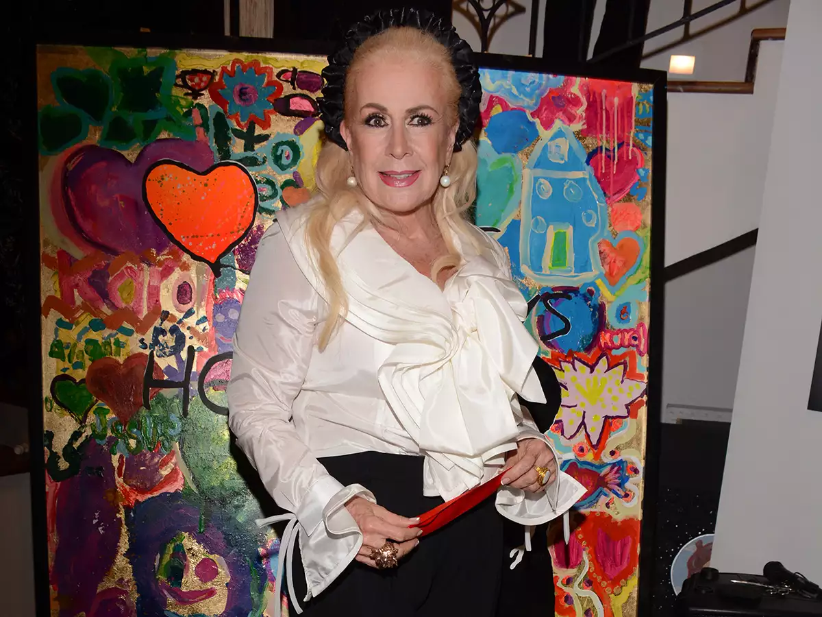 Laura Zapata dice que no es una mantenida