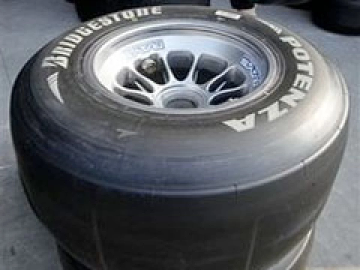 La llantera Bridgestone cerrará sus plantas en Cuernavaca, Monterrey, León y Altamira por motivo del virus de la influenza. (Foto: AP)