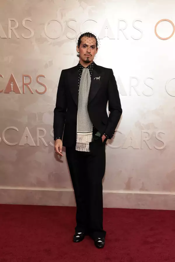 Omar Apollo