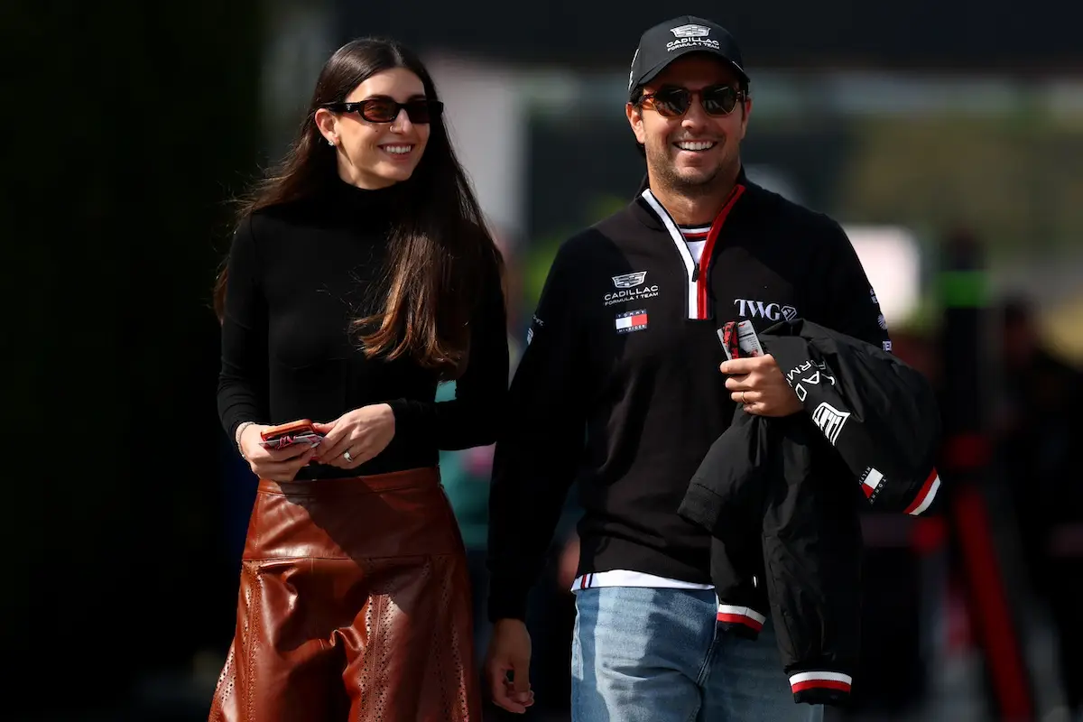 checo-perez-carola-martinez-cumplen-8-años-casados