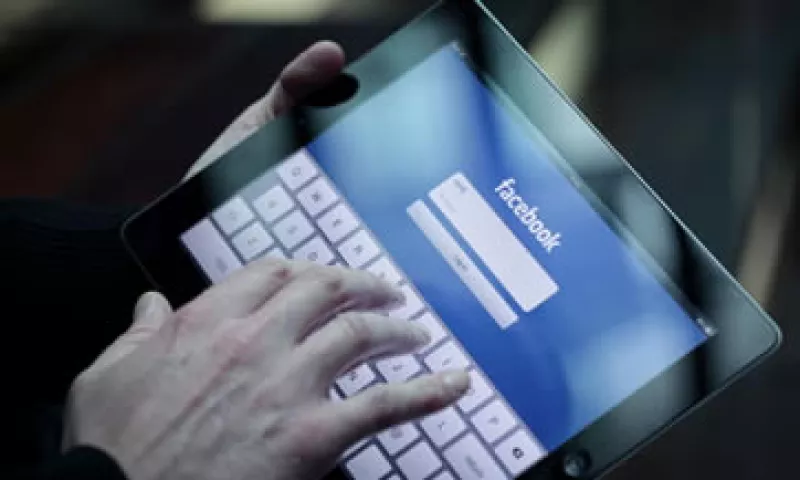 Facebook podría seguir los pasos de Google en recolectar  datos sobre compras y hábitos de los usuarios. (Foto: Archivo)
