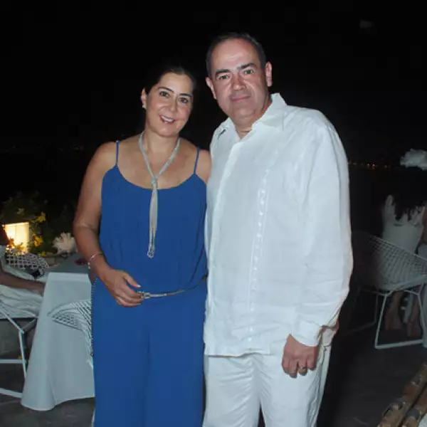 Raquel González,Lissette Quburci,Tamara Bega,Hanna Mizdrahi,Danielle Valner y Mike Hankin