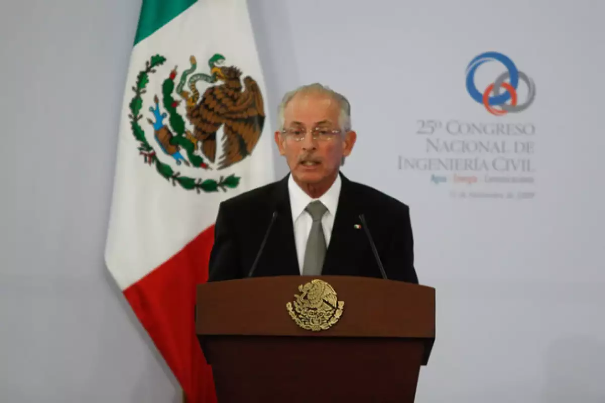 luis zarate