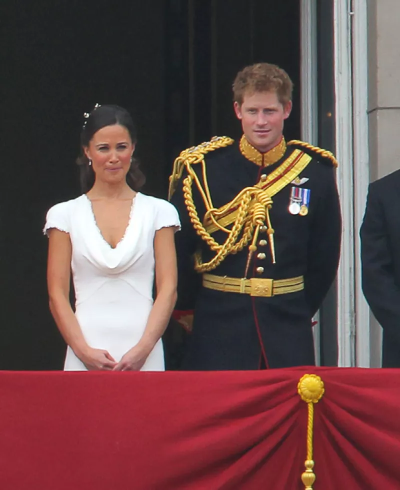 La revista Ok! asegura que los hermana de Kate Middleton y el hermano del príncipe William mantienen una relación desde hace tres meses.