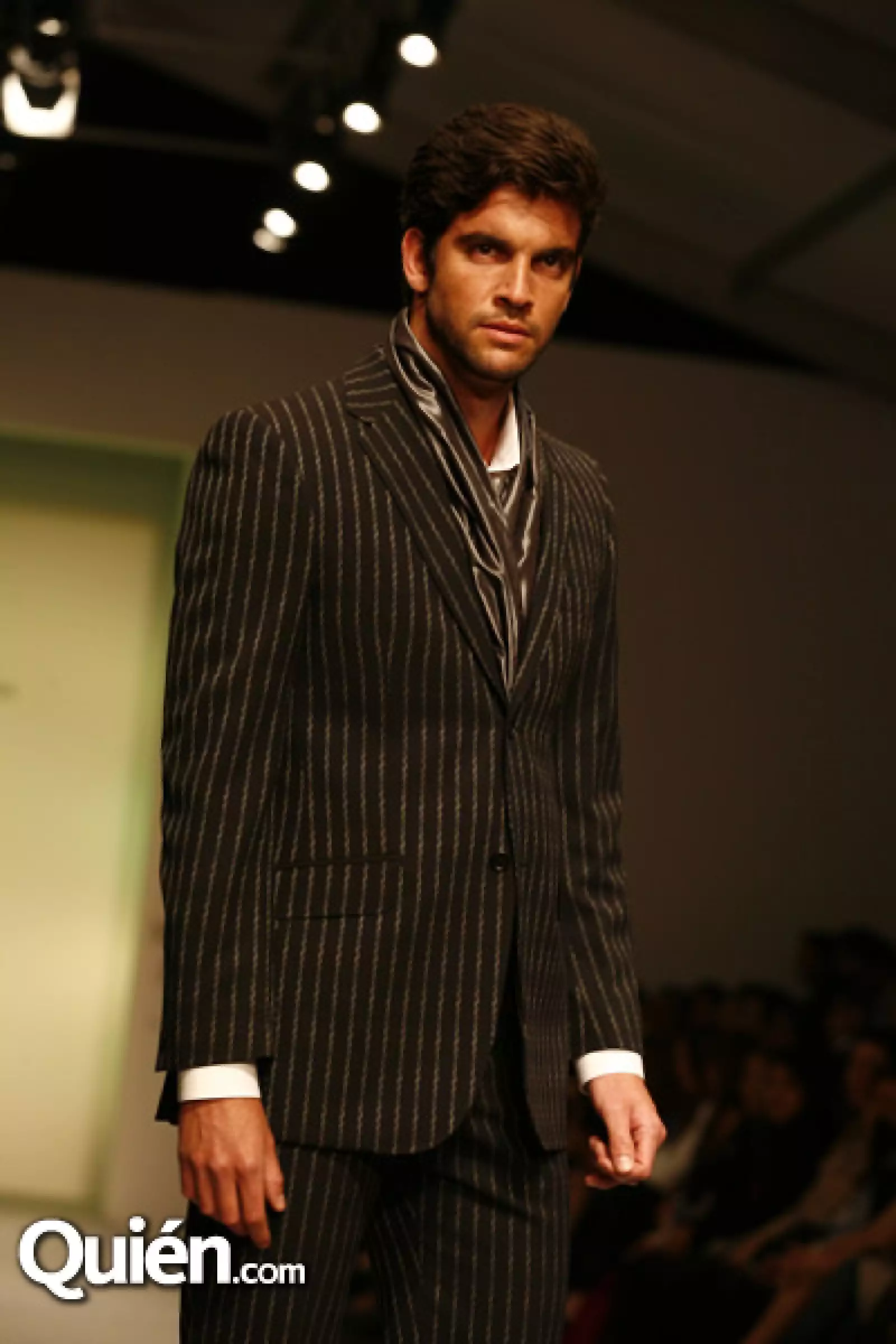 Desfile Arturo Ramos