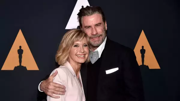 Olivia-Newton-John-John-Travolta