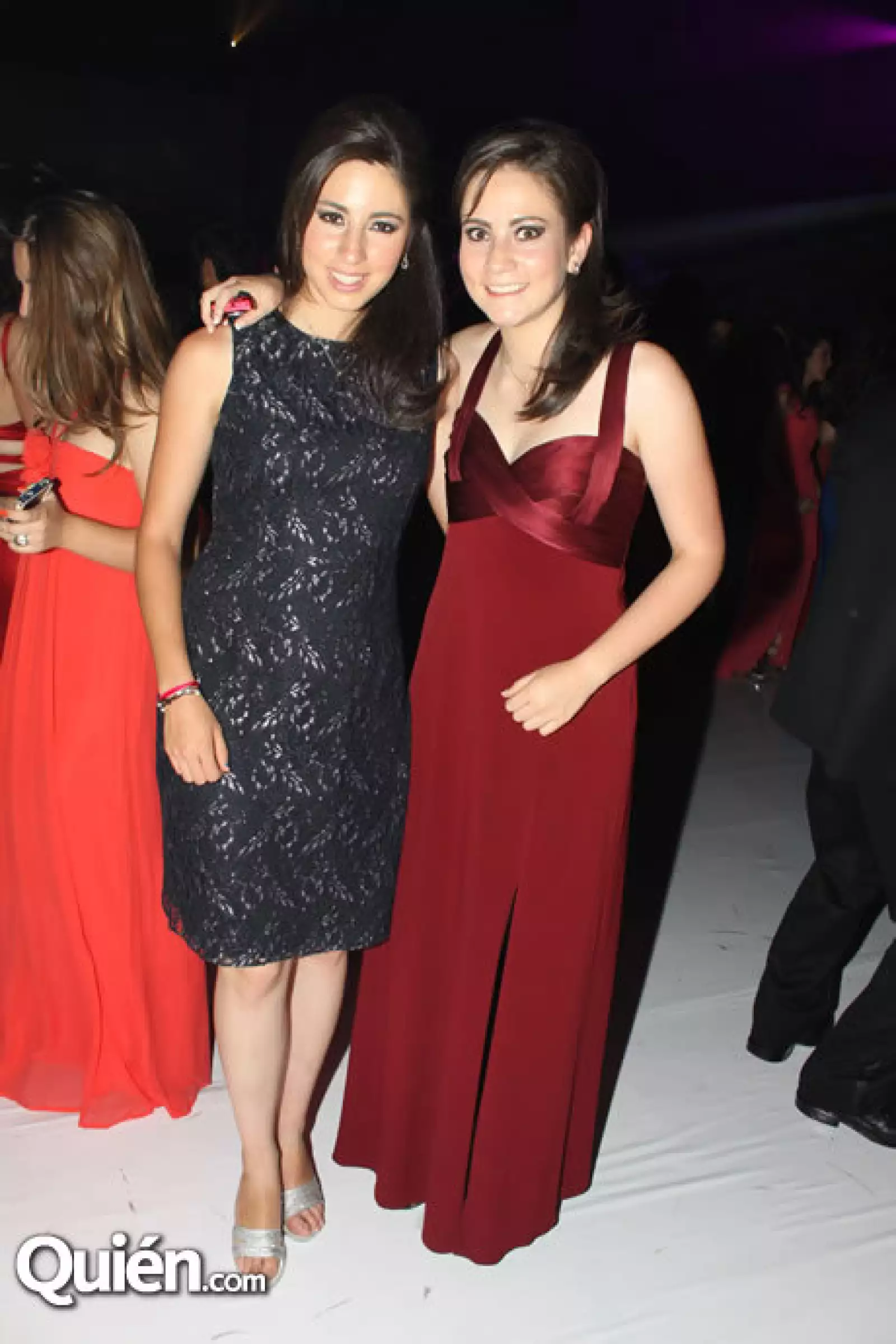 Ana Luisa Cook y Claudia Cook