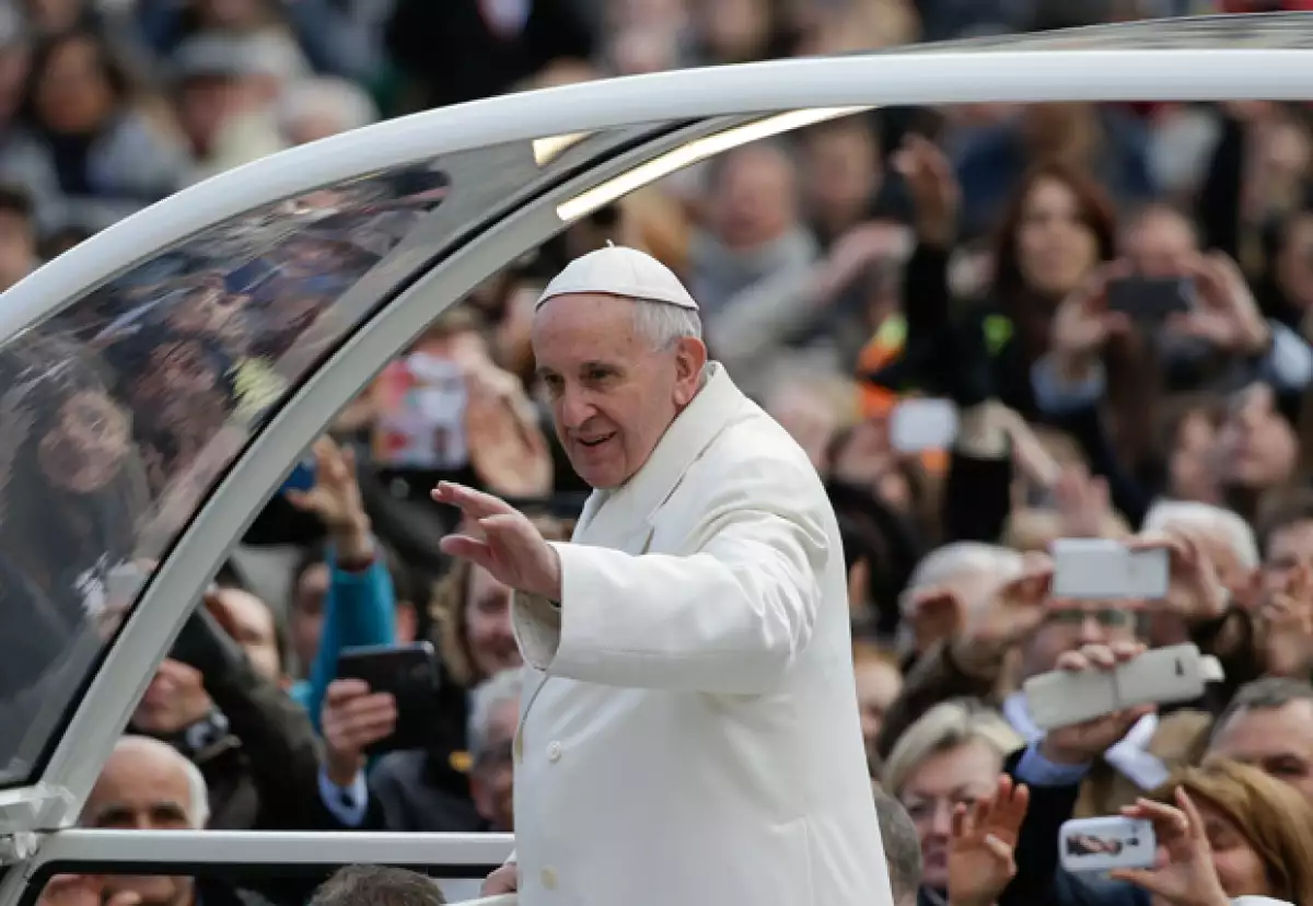 El Papa sorprendió al agilizar los trámites de anulación del matrimonio.