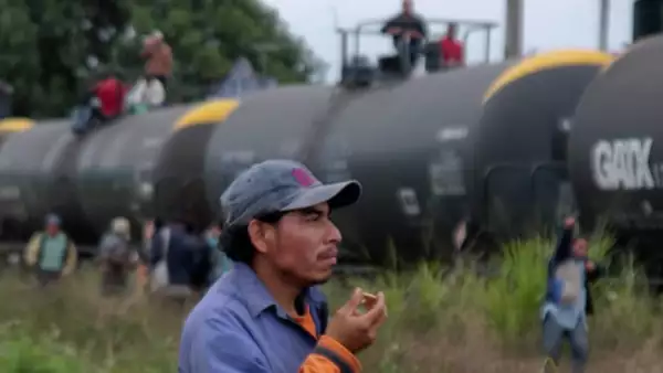 Inmigrantes ferrocarril Tabasco
