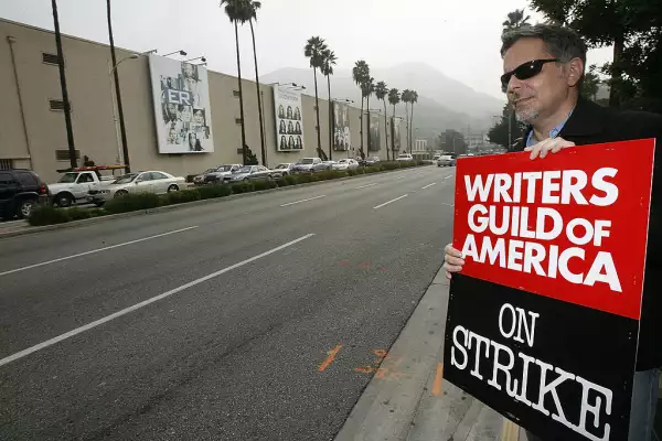 Huelga de escritores en Hollywood.