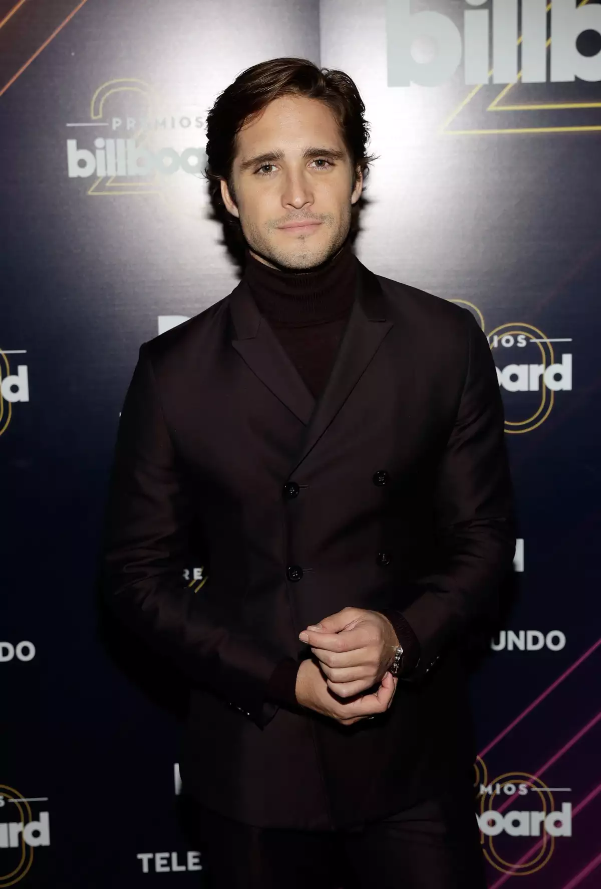 Diego Boneta vuelve al set de grabaci