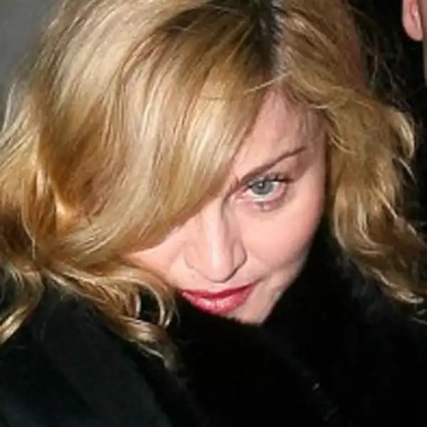 Madonna, la chica misteriosa.