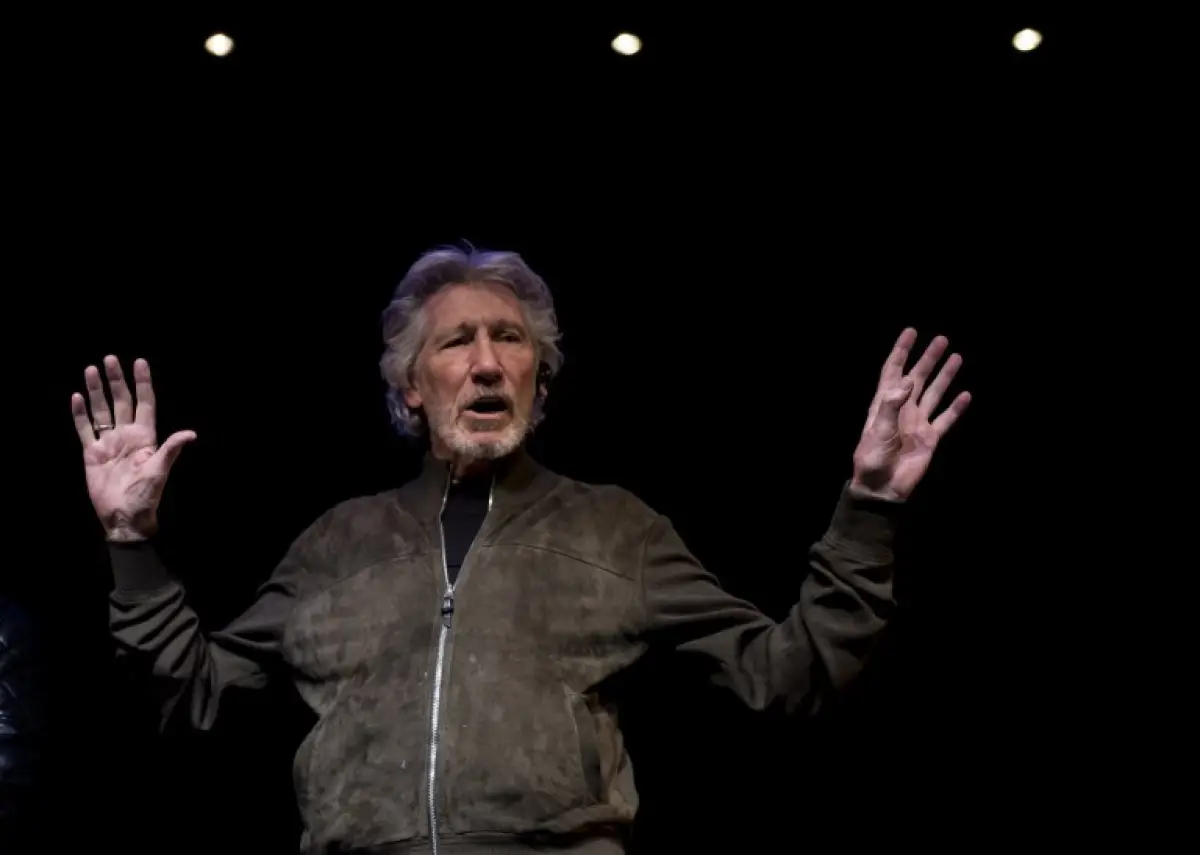 Roger Waters
