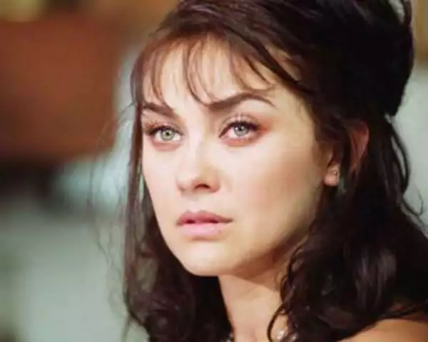 Aracely Arámbula en Pueblo chico, Infierno grande.